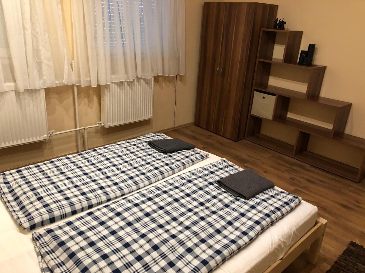 Apartamento Apartman 4. Balatonalmádi Exterior foto
